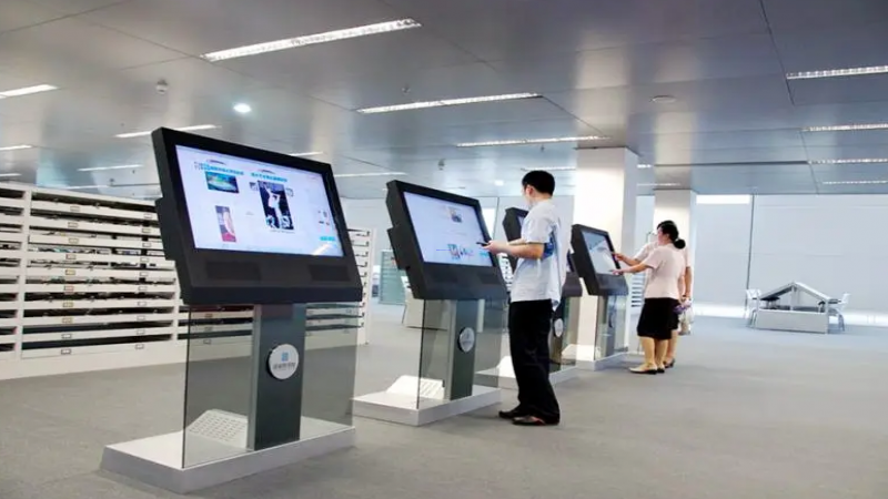 觸摸一體機(jī)的價(jià)格與什么因素有關(guān)？